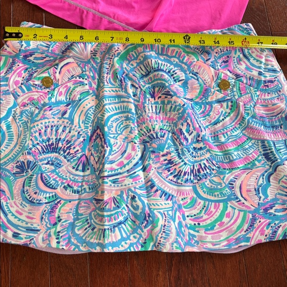 Lilly Pulitzer Happy As a Clam Madison Skort w/ Gold Buttons L skirt pickleball - Picture 7 of 8